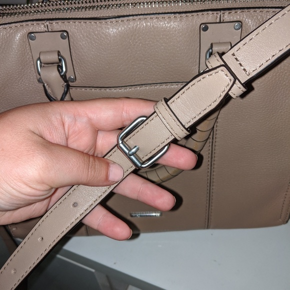 Authentic Rebecca Minkoff Bree Satchel - Picture 6 of 7